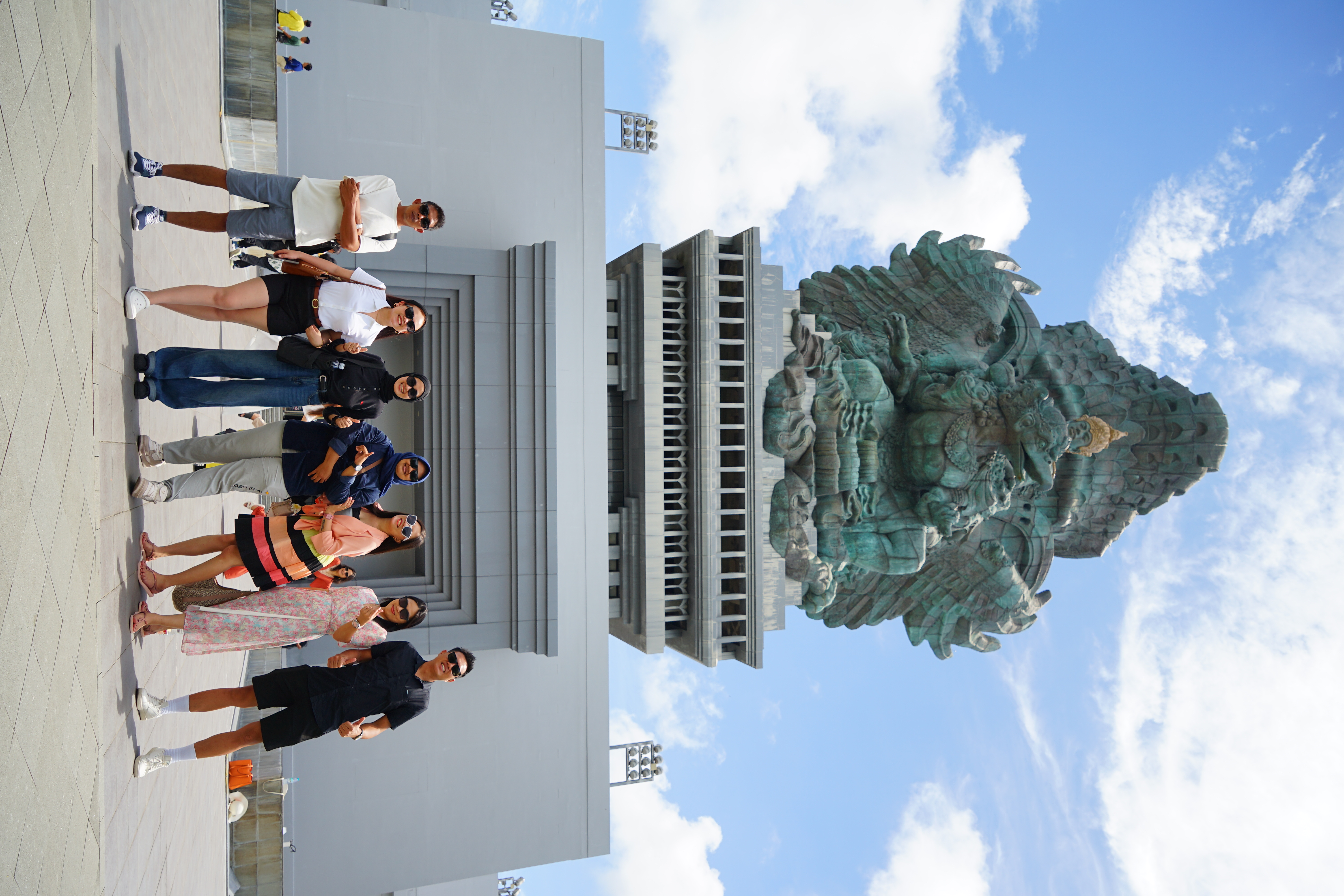 MDT GOES TO BALI — 2