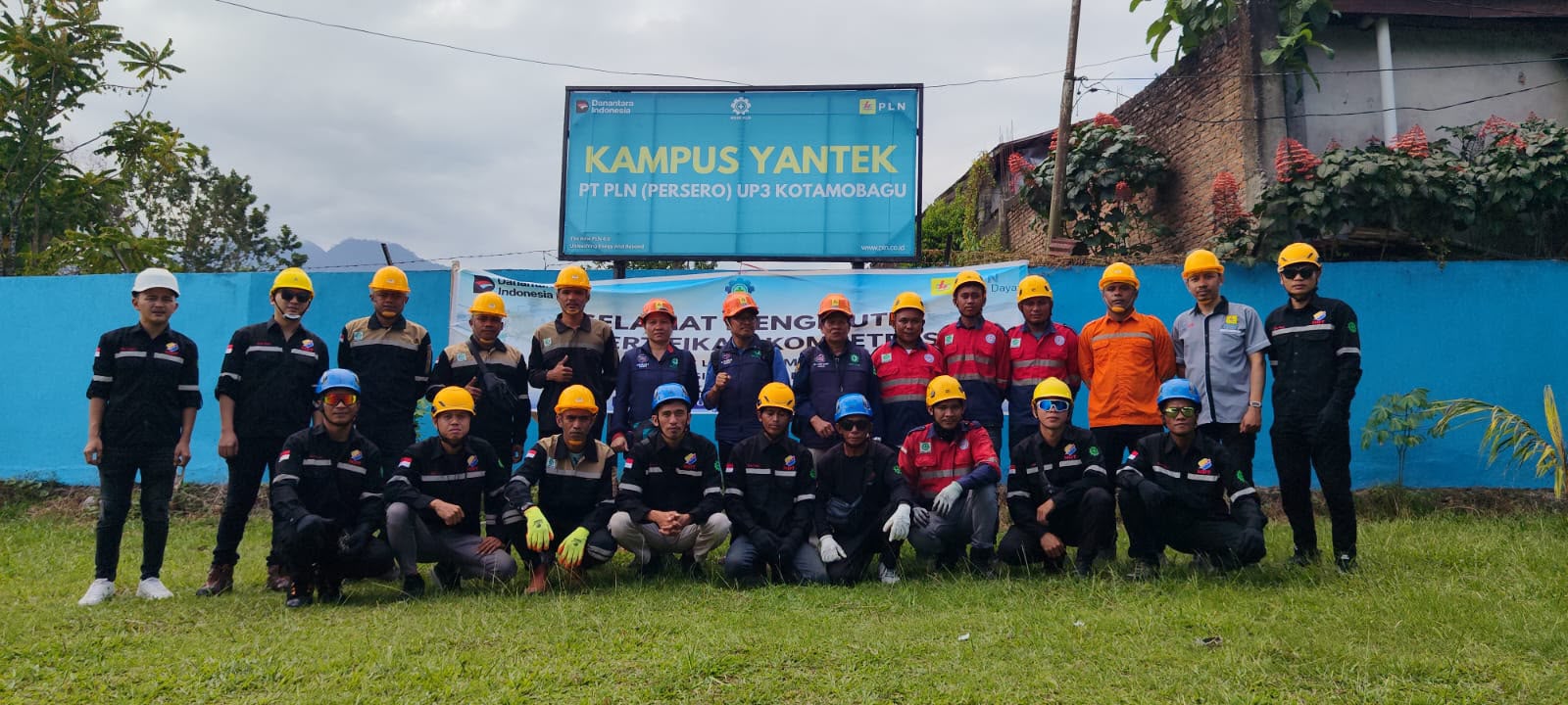 PT Metro Data Teknik Bersama Mitra Sukses Laksanakan Sertifikasi Kompetensi Ketenagalistrikan (SKTTK) di Kotamobagu — 1